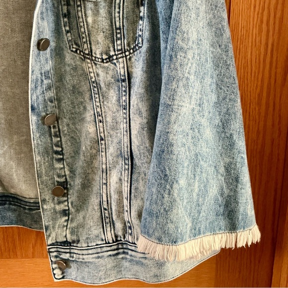 Liverpool Fringed Denim Jean Jacket Acid Wash With Frayed Sleeves Size XL - Picture 4 of 8